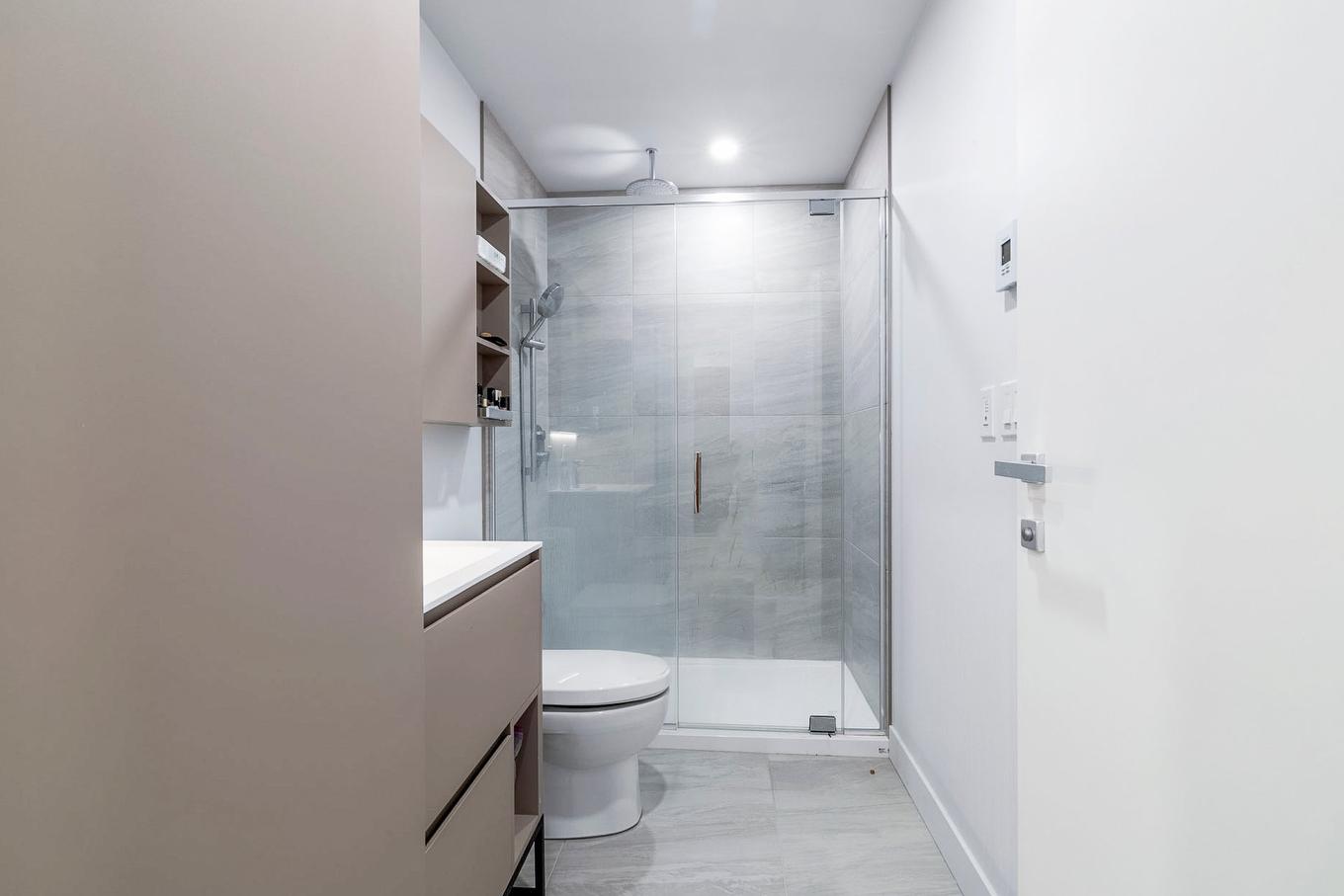 Bathroom - 2501-1500 Boul. René-Lévesque O., Montréal (Ville-Marie), QC - Indoor Photo Showing Bathroom