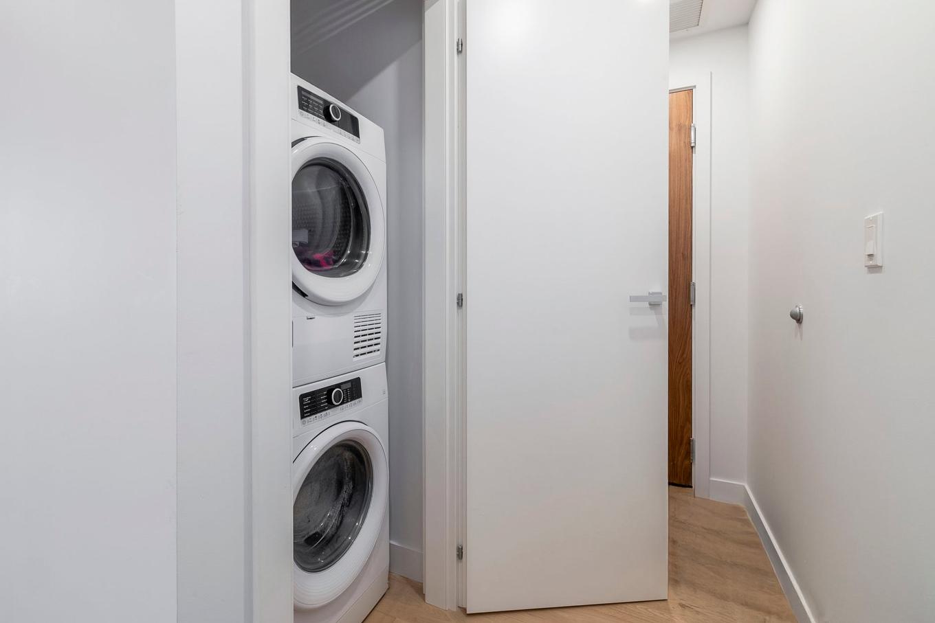 Laundry room - 2501-1500 Boul. René-Lévesque O., Montréal (Ville-Marie), QC - Indoor Photo Showing Laundry Room