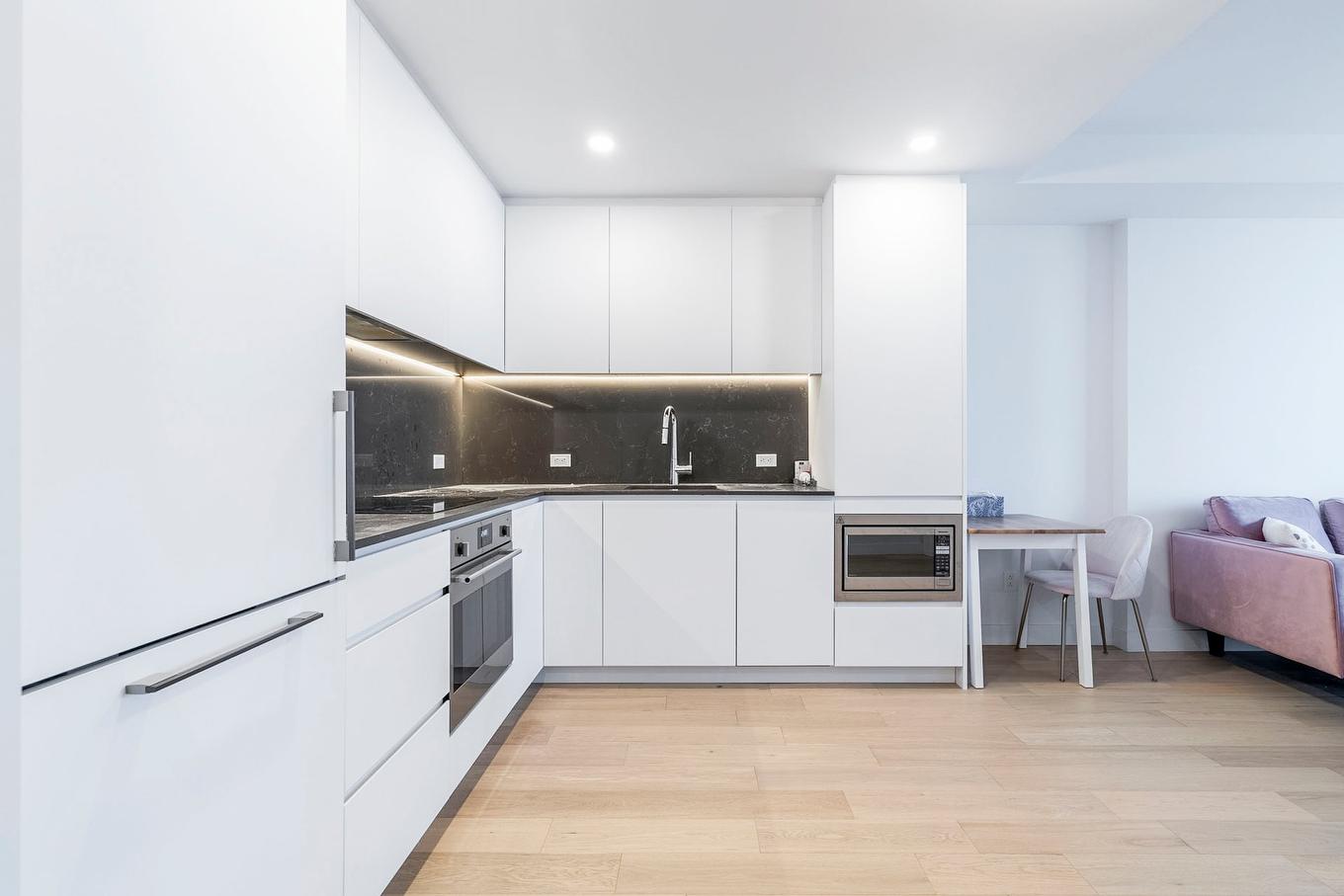 Kitchen - 2501-1500 Boul. René-Lévesque O., Montréal (Ville-Marie), QC - Indoor Photo Showing Kitchen