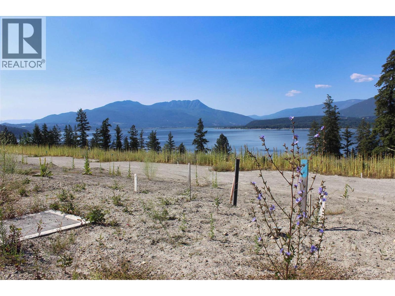 3648 Braelyn Road Unit# 14, Sunnybrae, BC