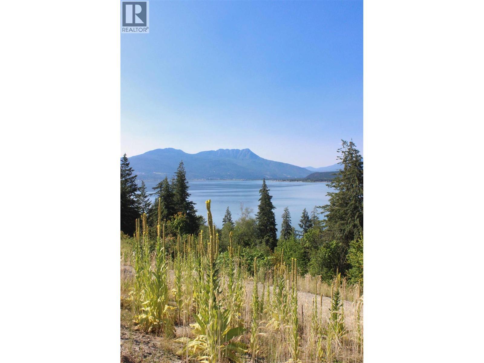 3648 Braelyn Road Unit# 7, Sunnybrae, BC
