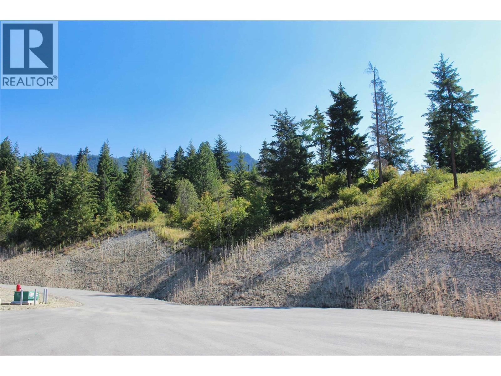 3648 Braelyn Road Unit# 7, Sunnybrae, BC