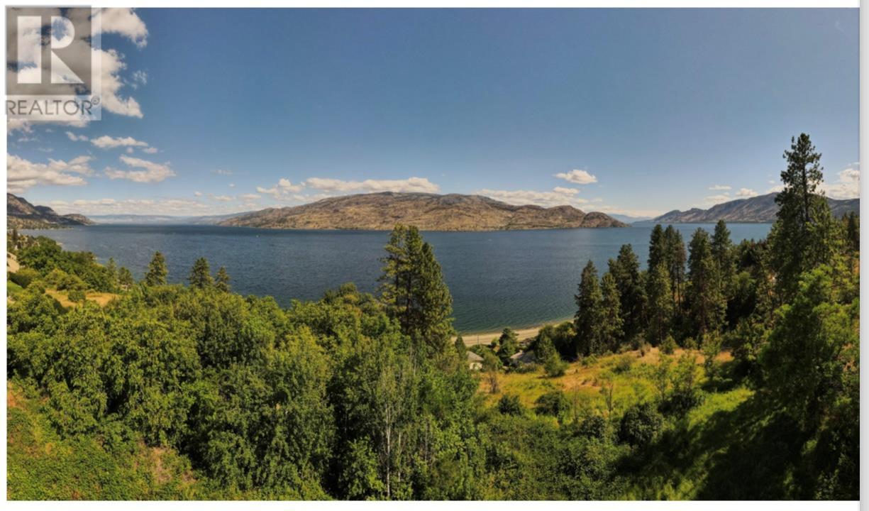 4641 Princeton Avenue, Peachland, BC