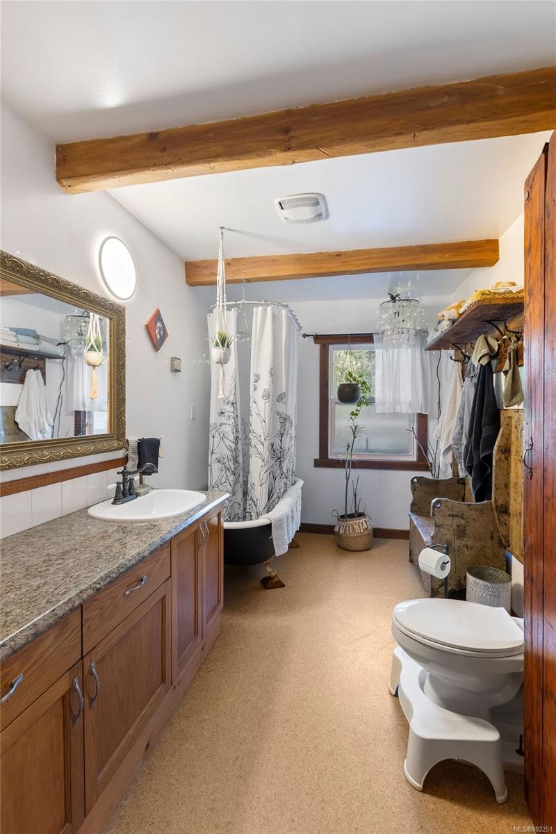 2993 Robinson Rd, Sooke, BC