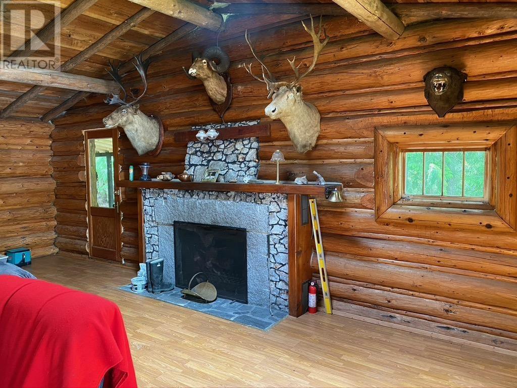 Dl 2744 Mahood Lake Road, 100 Mile House, BC - Indoor With Fireplace