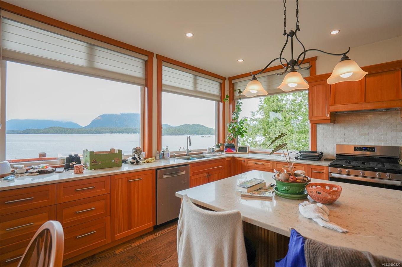 300 Main St, Tofino, BC