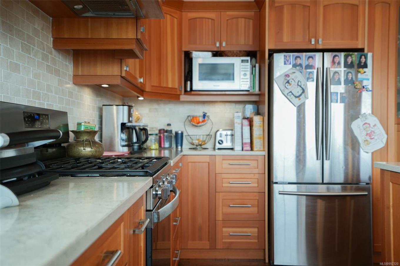 300 Main St, Tofino, BC