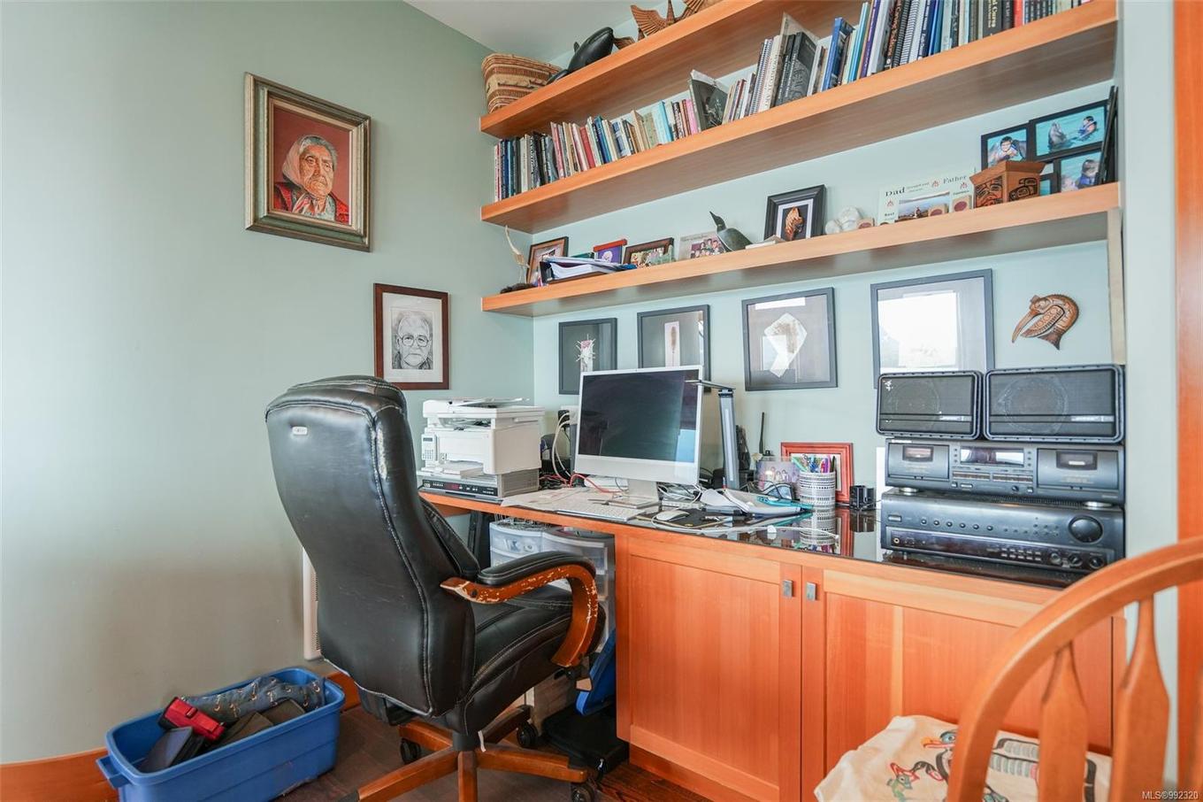 300 Main St, Tofino, BC