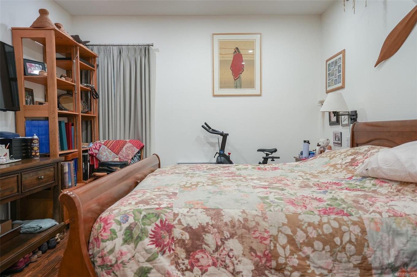 300 Main St, Tofino, BC