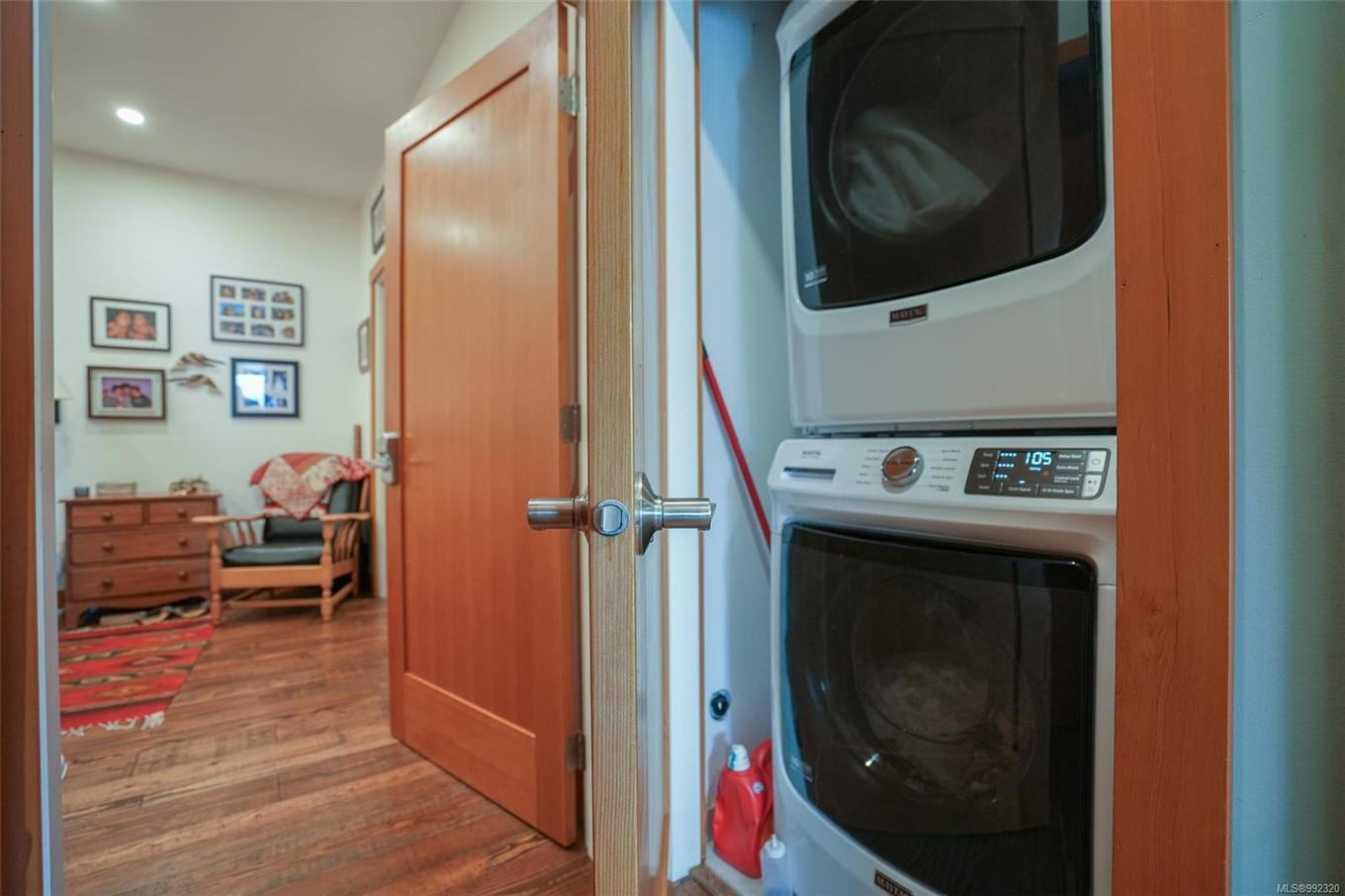 300 Main St, Tofino, BC