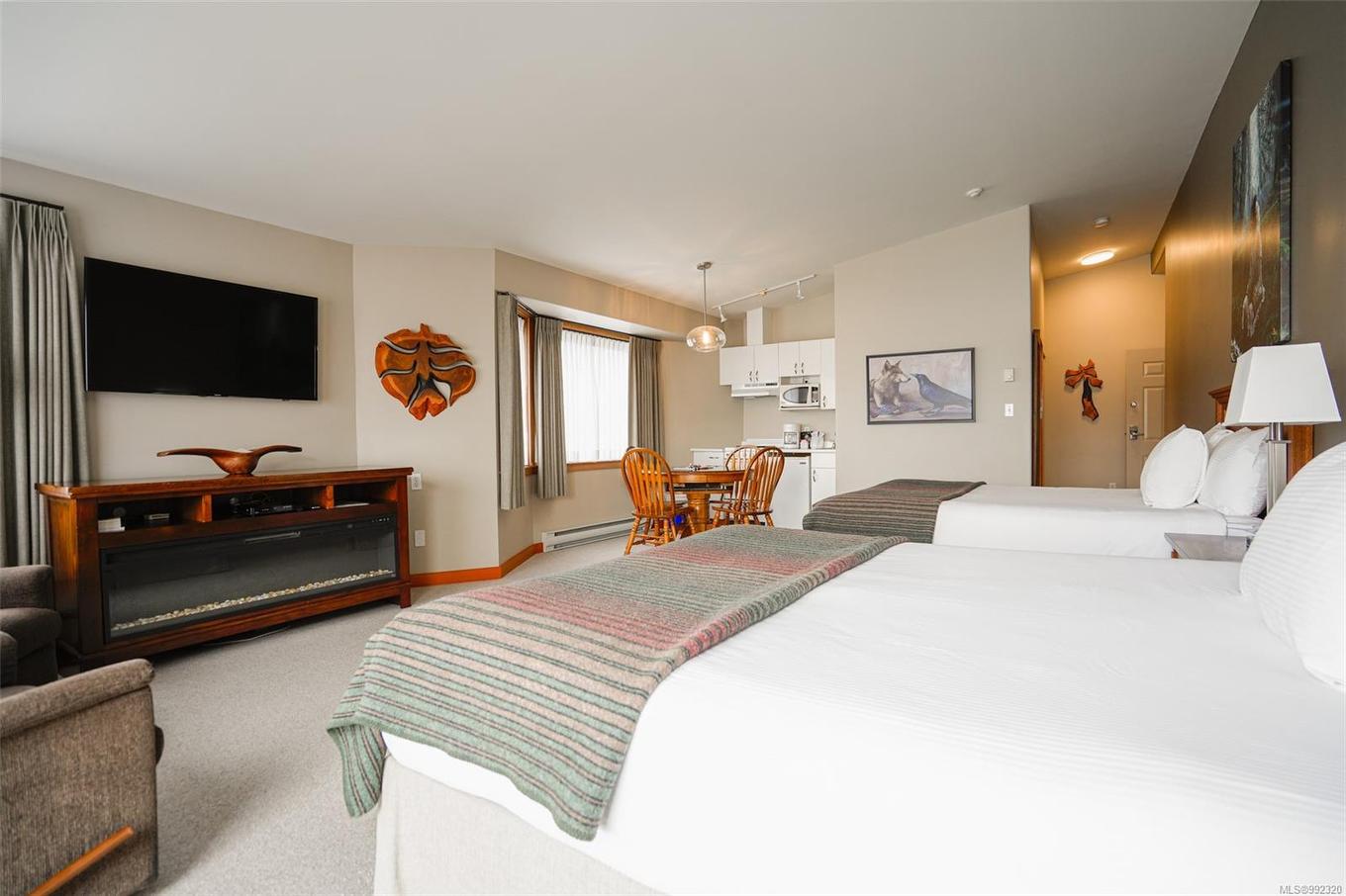 300 Main St, Tofino, BC