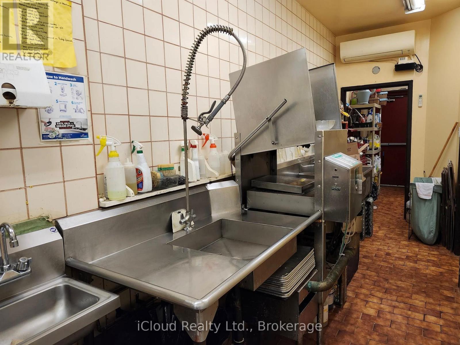 227 Main Street N, Markham, ON