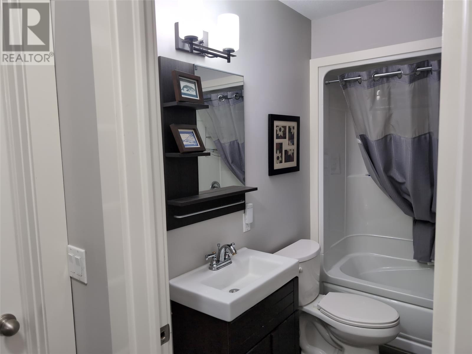 1 Route 380 Highway, Head Harbour, NL - Indoor Photo Showing Bathroom