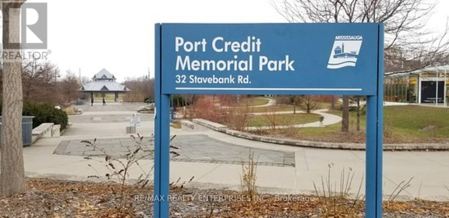 297 Lakeshore Road E, Mississauga, ON