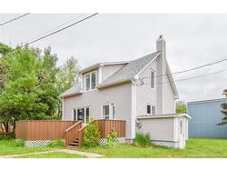 142 5 Eme Rue Shippagan, NB E8S 1B2