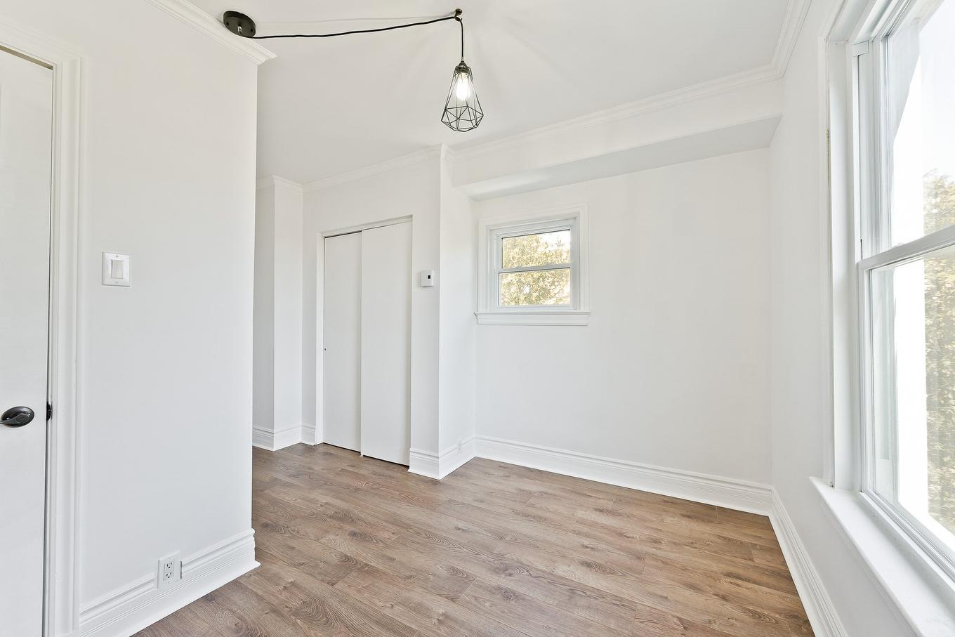 Chambre à coucher - 1056 Rue St-Louis, Sherbrooke (Les Nations), QC - Indoor Photo Showing Other Room