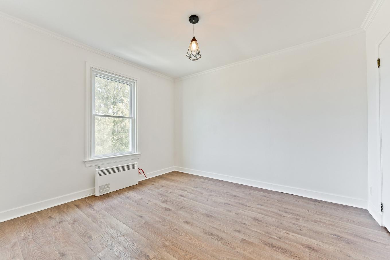 Chambre à coucher - 1056 Rue St-Louis, Sherbrooke (Les Nations), QC - Indoor Photo Showing Other Room