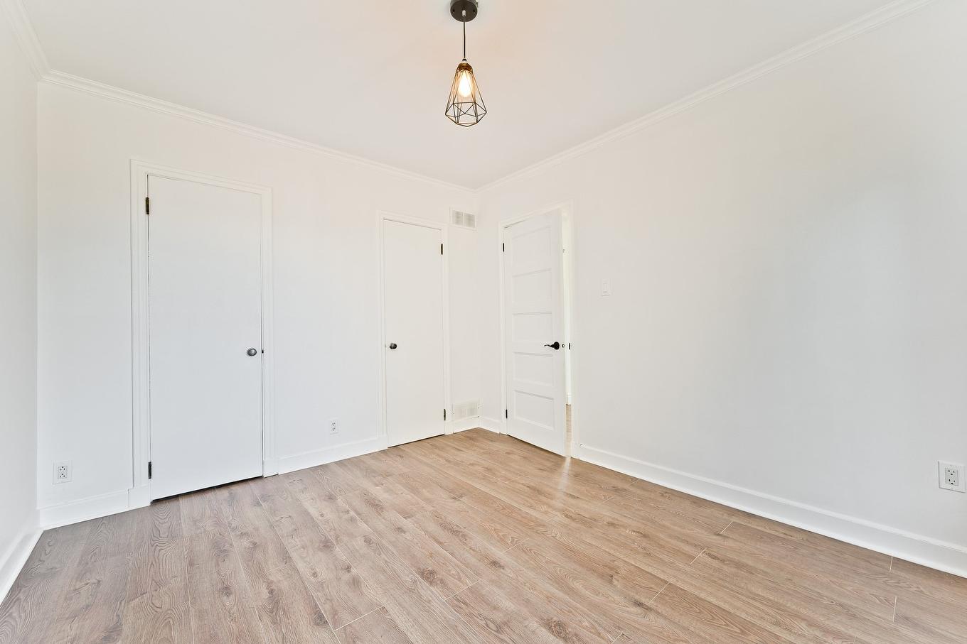 Chambre à coucher - 1056 Rue St-Louis, Sherbrooke (Les Nations), QC - Indoor Photo Showing Other Room