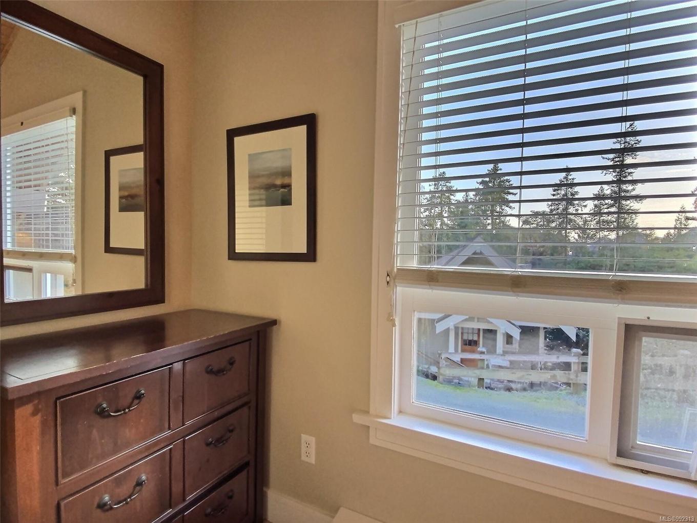 21D-2315 Mackinnon Rd, Pender Island, BC