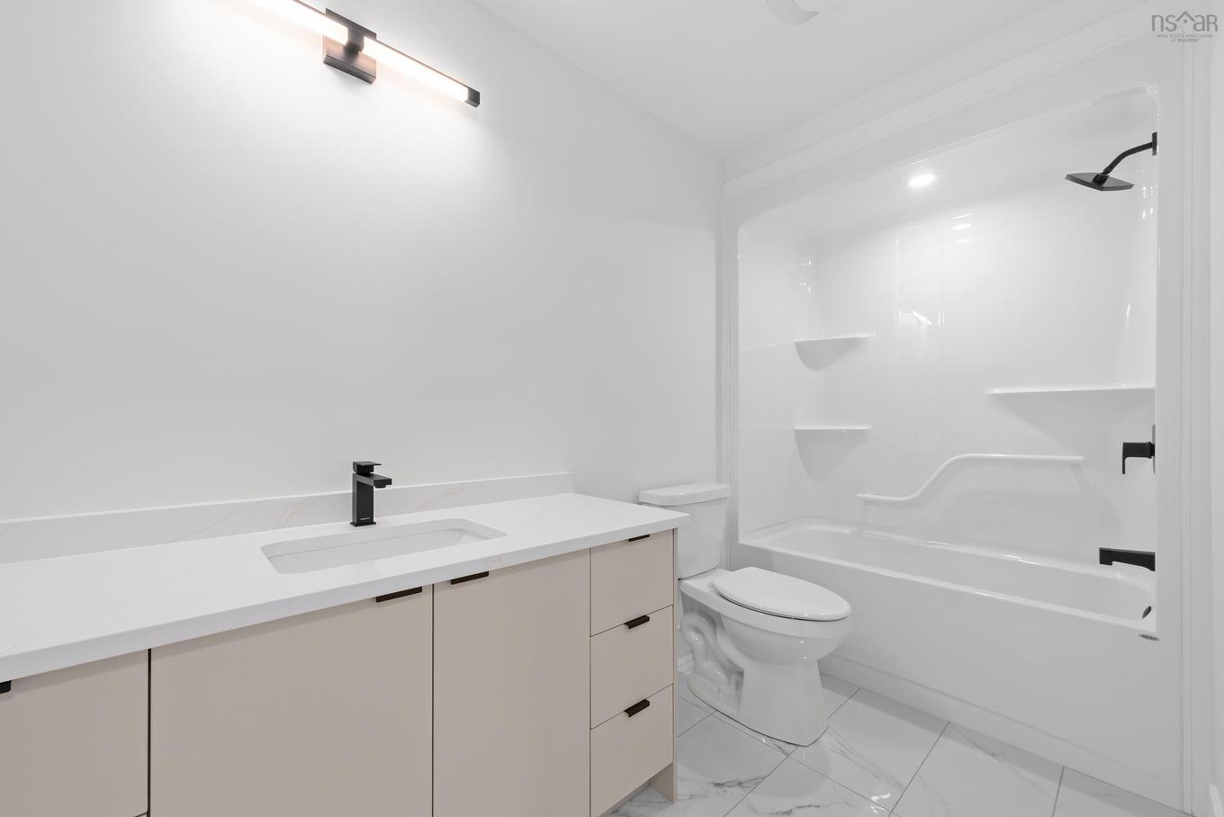 130 Colonial Crescent, Halifax, NS