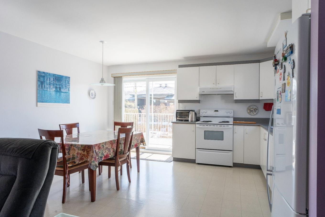 Cuisine - 1080 1Re Allée, Drummondville, QC - Indoor