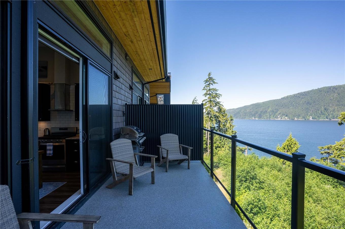 208A-6596 Baird Rd, Port Renfrew, BC