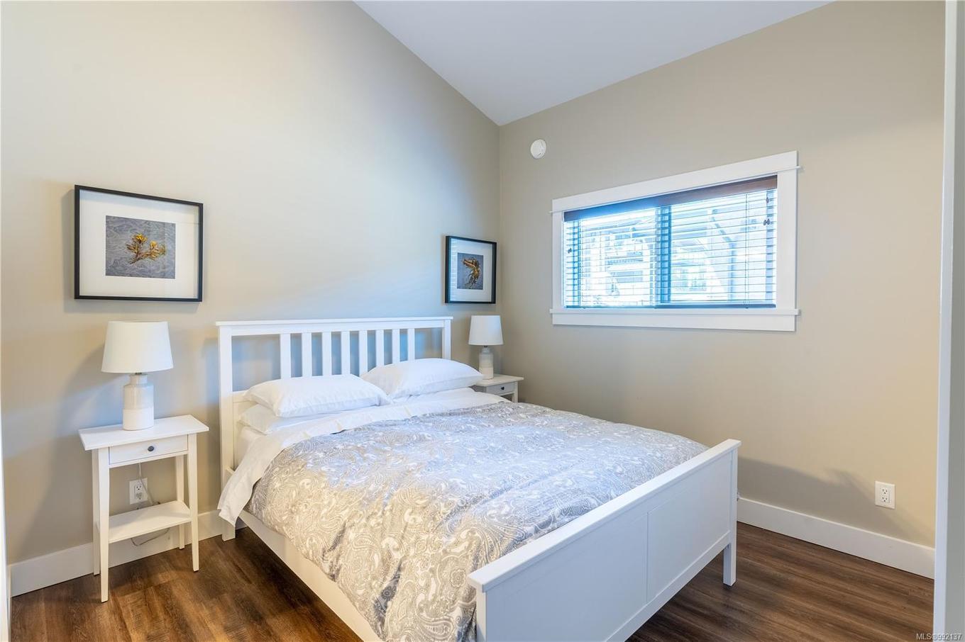 208A-6596 Baird Rd, Port Renfrew, BC