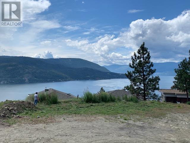 8916 Hampshire Crescent, Vernon, BC