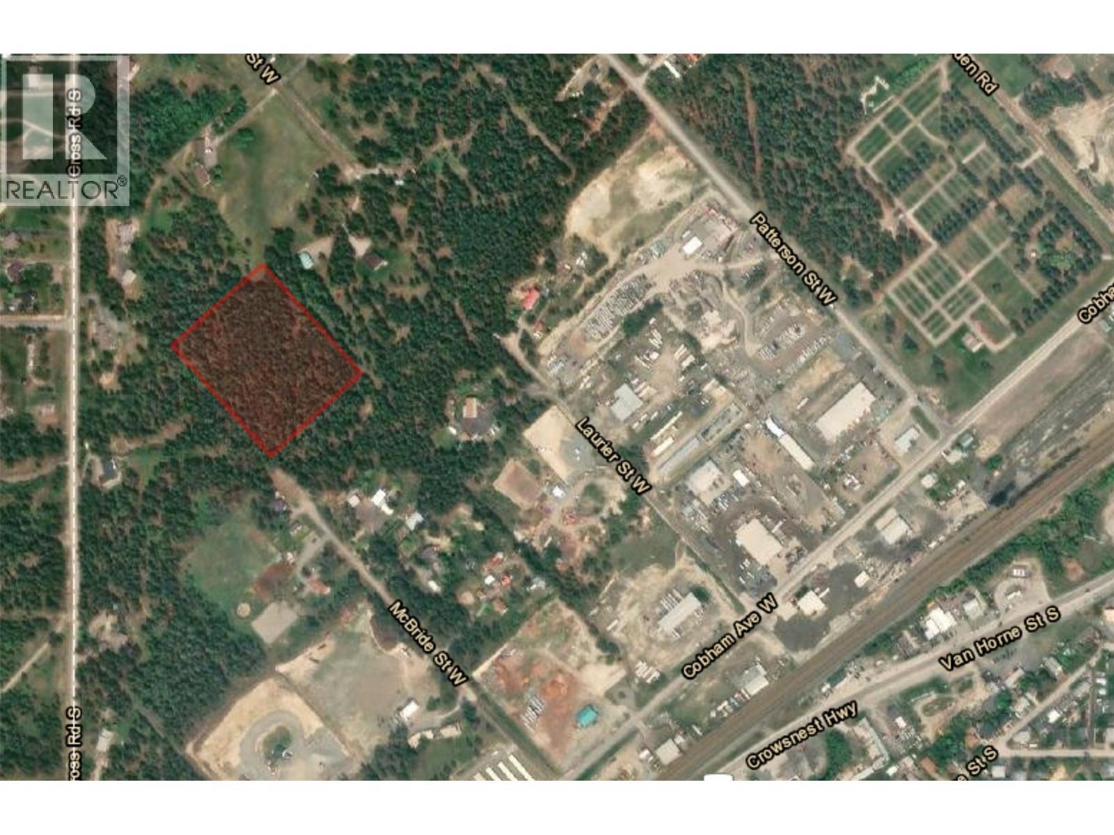 700 Mcbride Street W, Cranbrook, BC