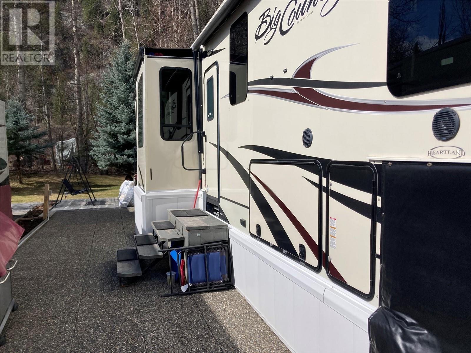 321 Copper Avenue N Unit# 31, Greenwood, BC