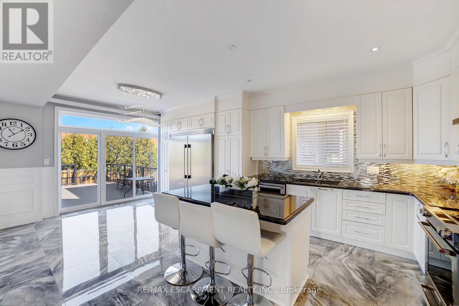 111 Vineberg Drive, Hamilton, ON - Indoor