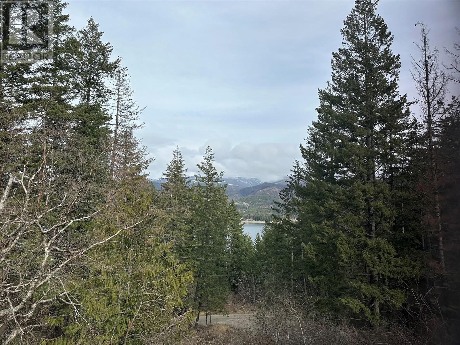 3096 Lindberg Road, Sorrento, BC - Outdoor With View