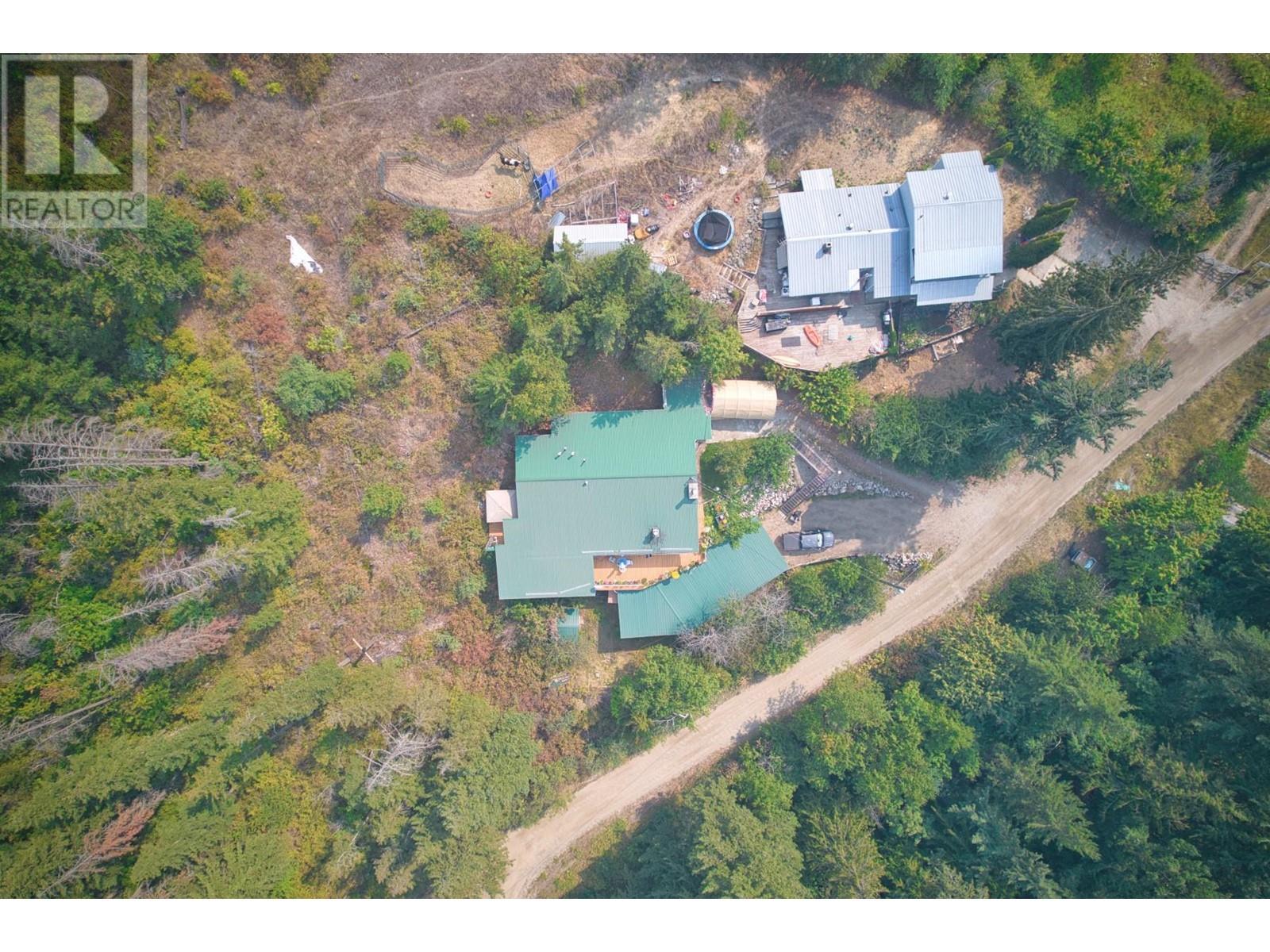 3096 Lindberg Road, Sorrento, BC - Outdoor With View