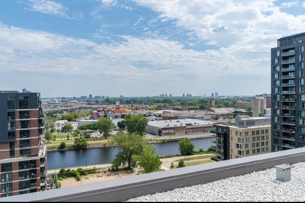 Vue sur l'eau - 715-170 Rue Rioux, Montréal (Le Sud-Ouest), QC - Outdoor With View