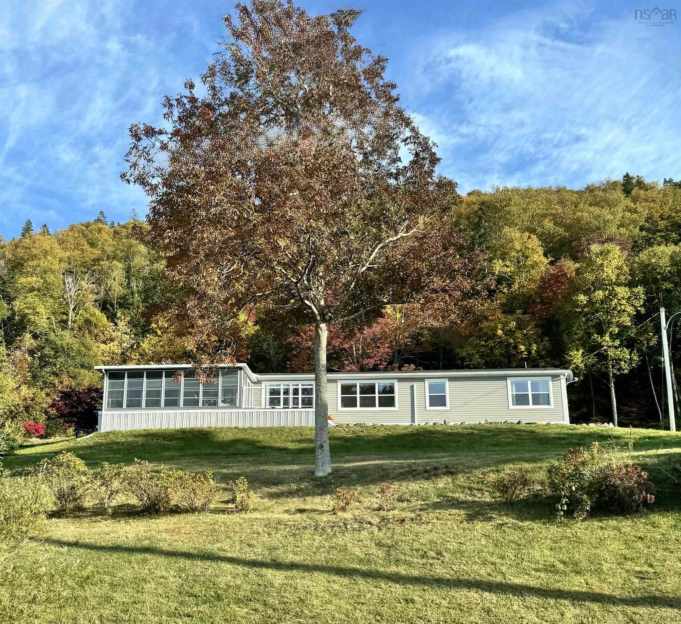 9653 East Bay Highway, Irishvale, NS