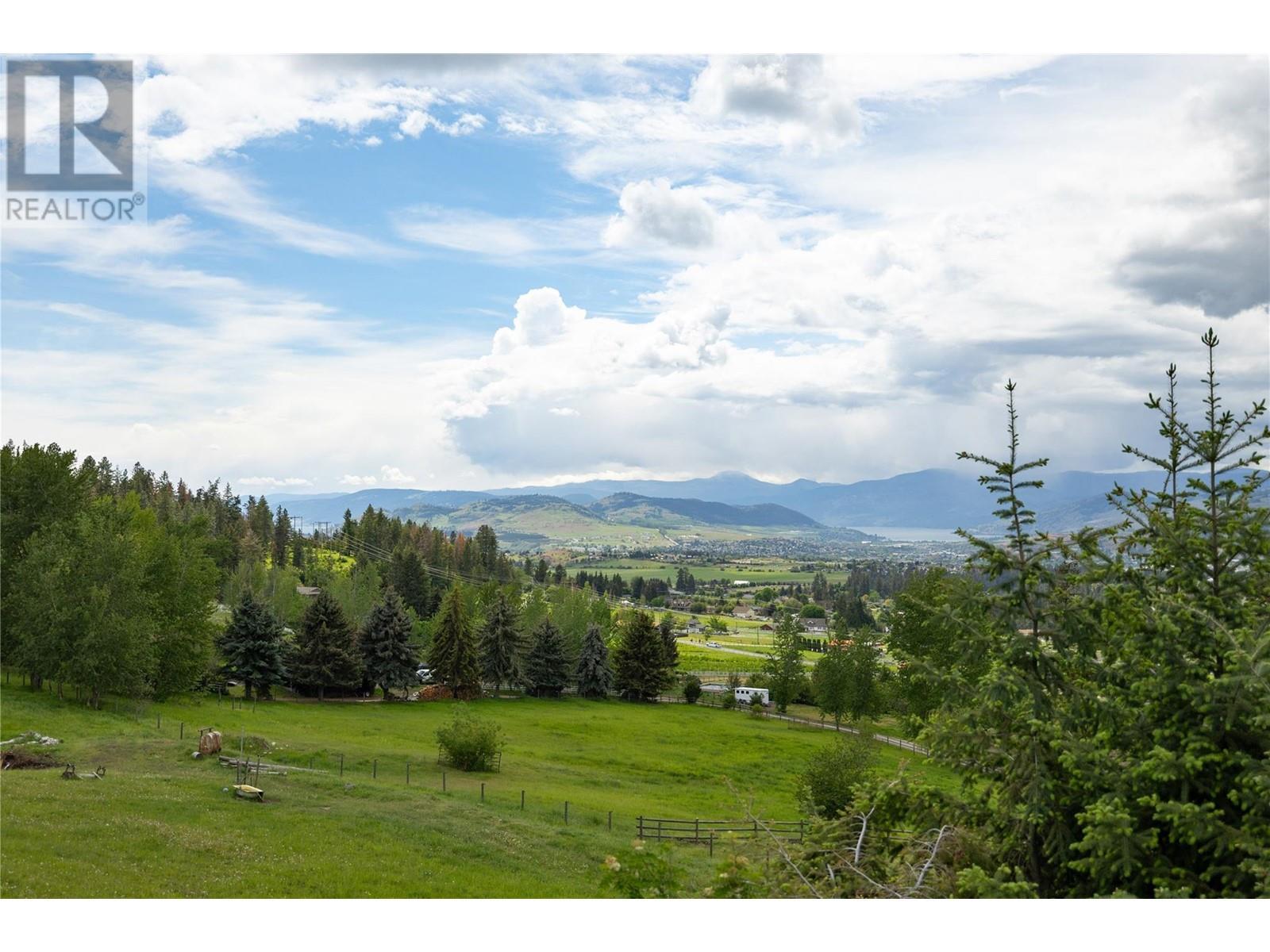 5620 Neil Road, Vernon, BC - Outdoor With View