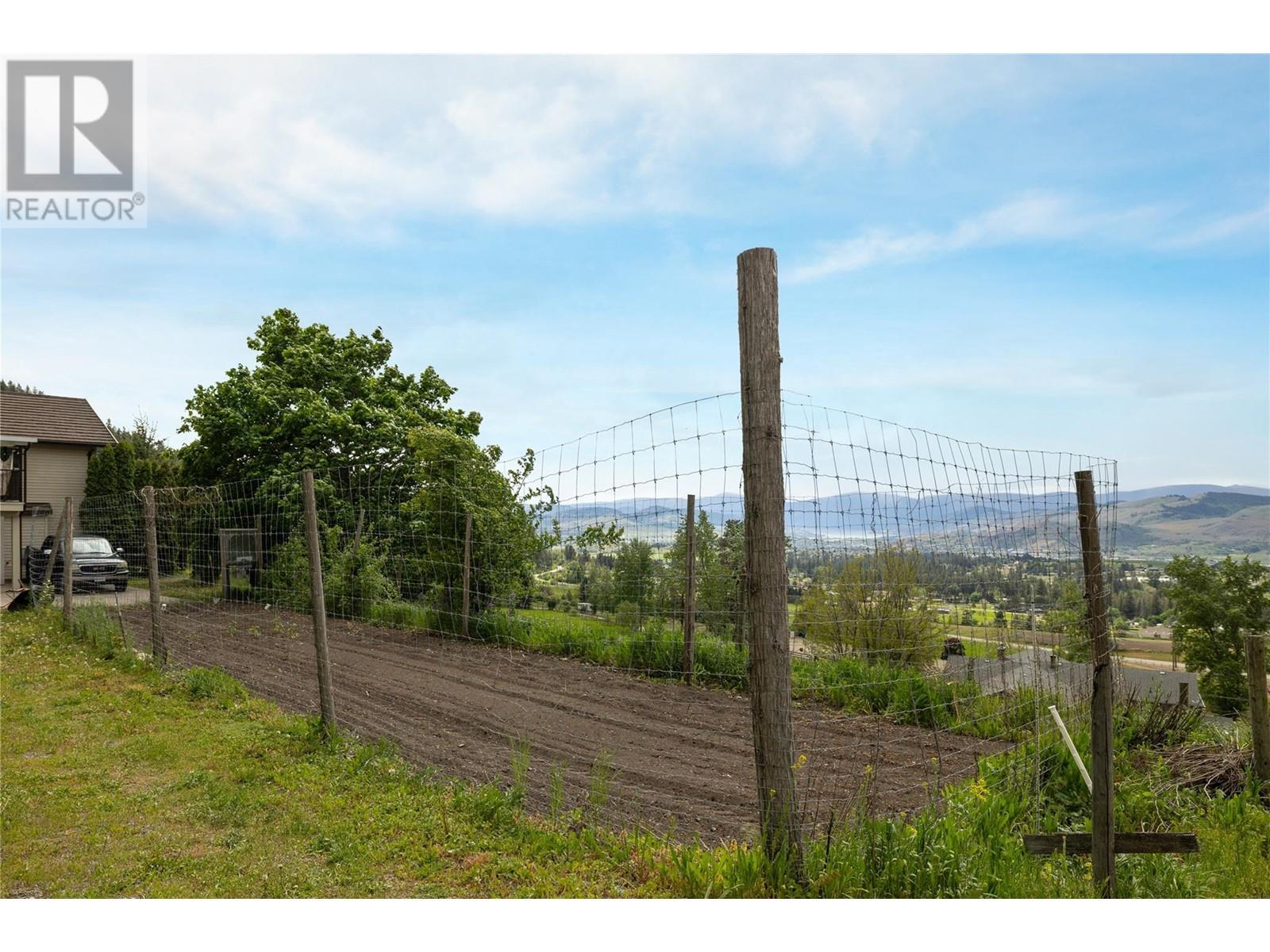 5620 Neil Road, Vernon, BC - Outdoor With View