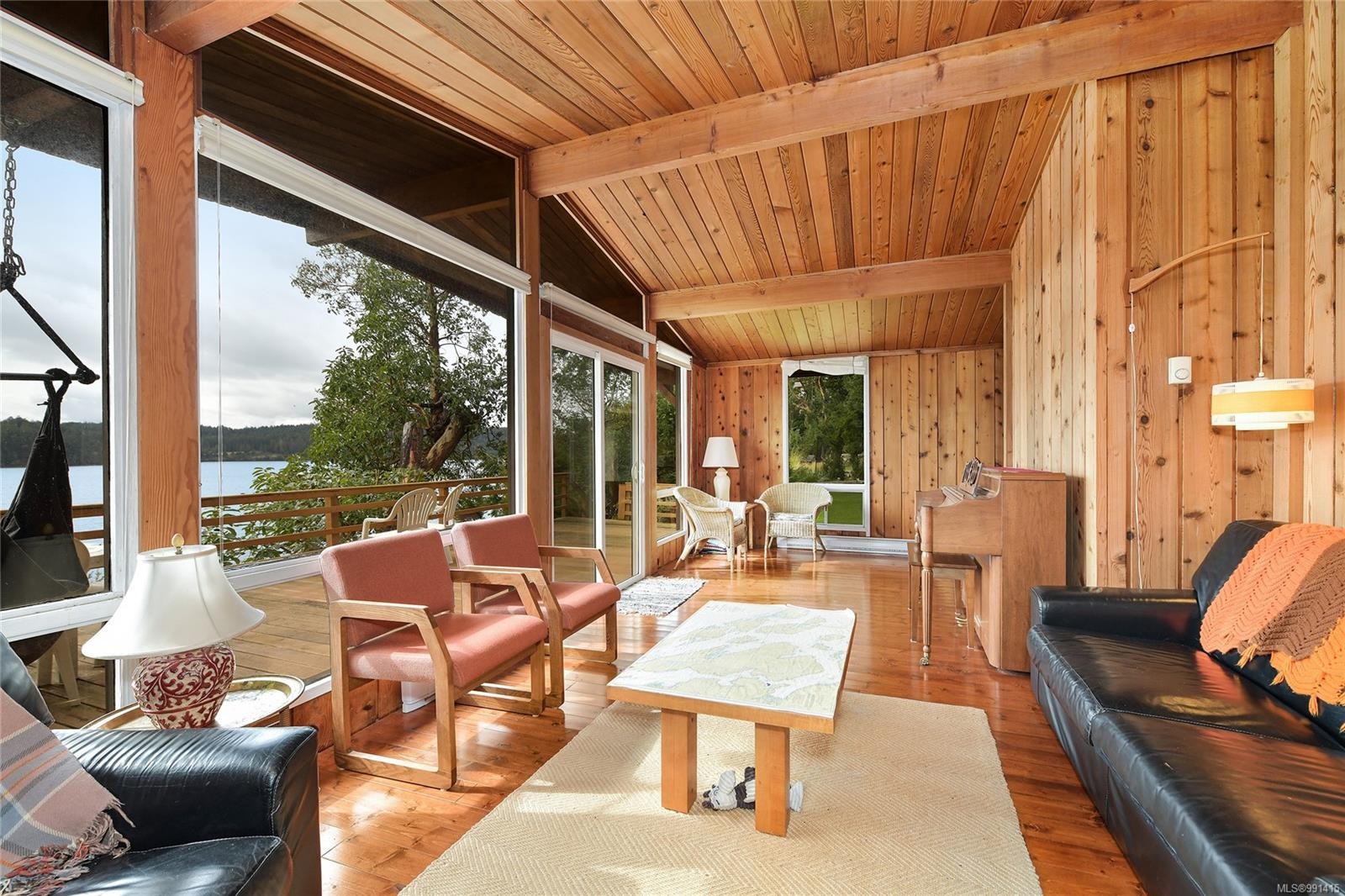 524 Bay Trnabt, Mayne Island, BC