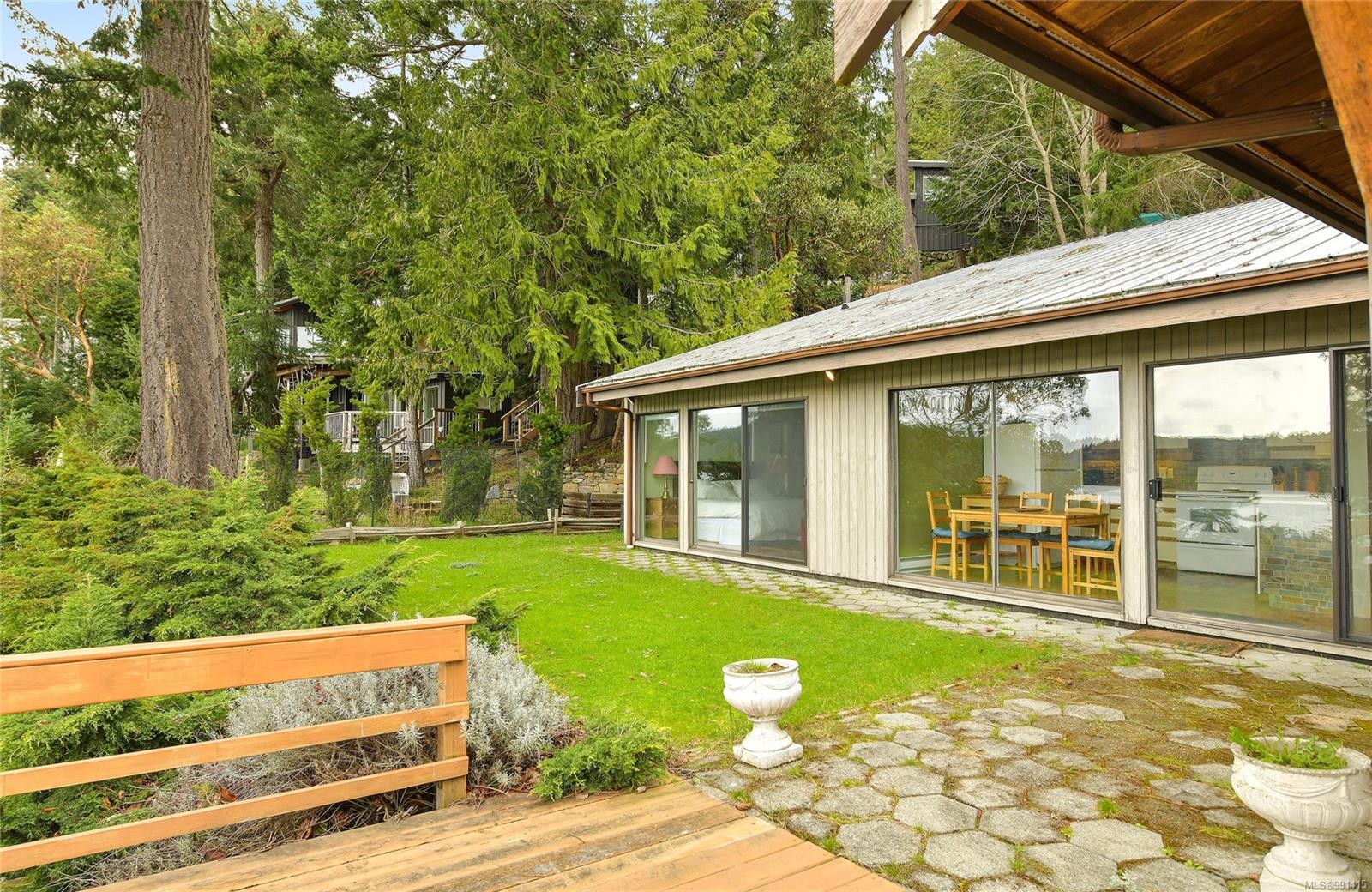 524 Bay Trnabt, Mayne Island, BC