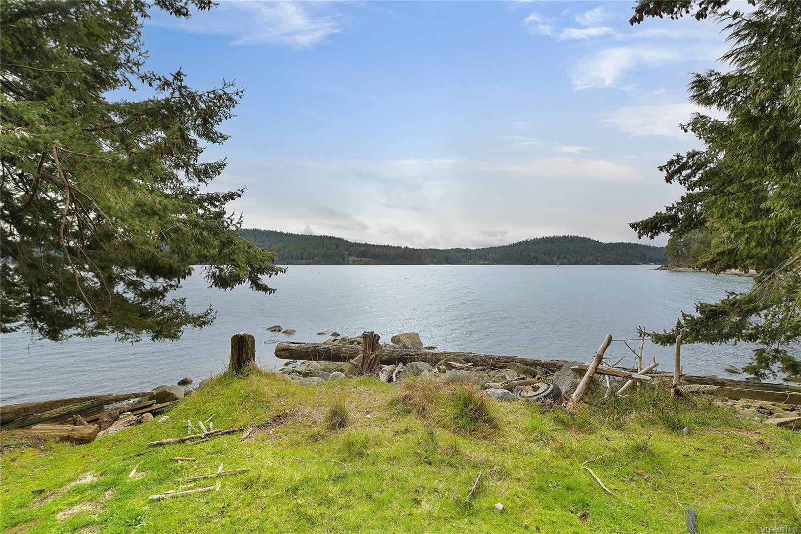 524 Bay Trnabt, Mayne Island, BC