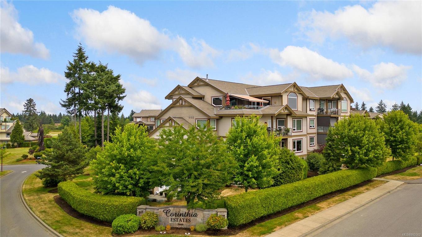 415-3666 Royal Vista Way, Courtenay, BC - Outdoor