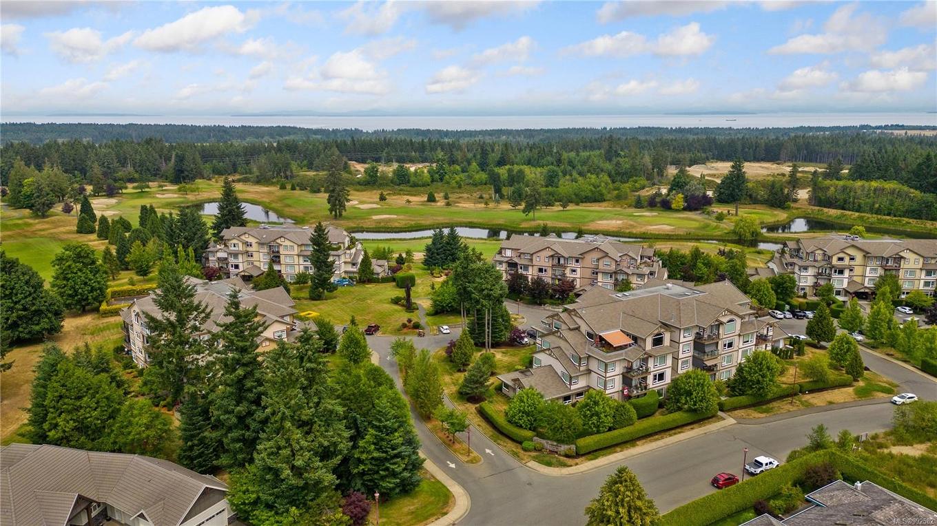 415-3666 Royal Vista Way, Courtenay, BC - Outdoor With View
