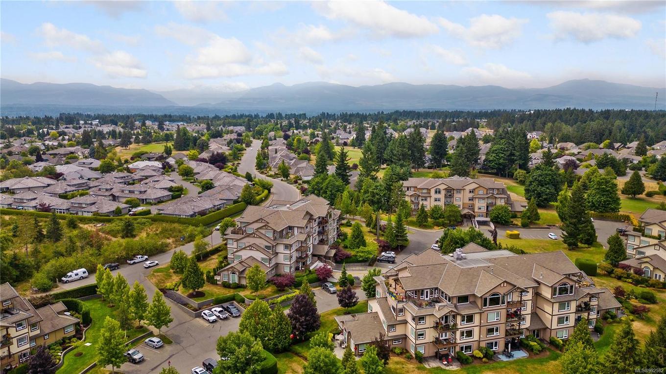 415-3666 Royal Vista Way, Courtenay, BC - Outdoor With View