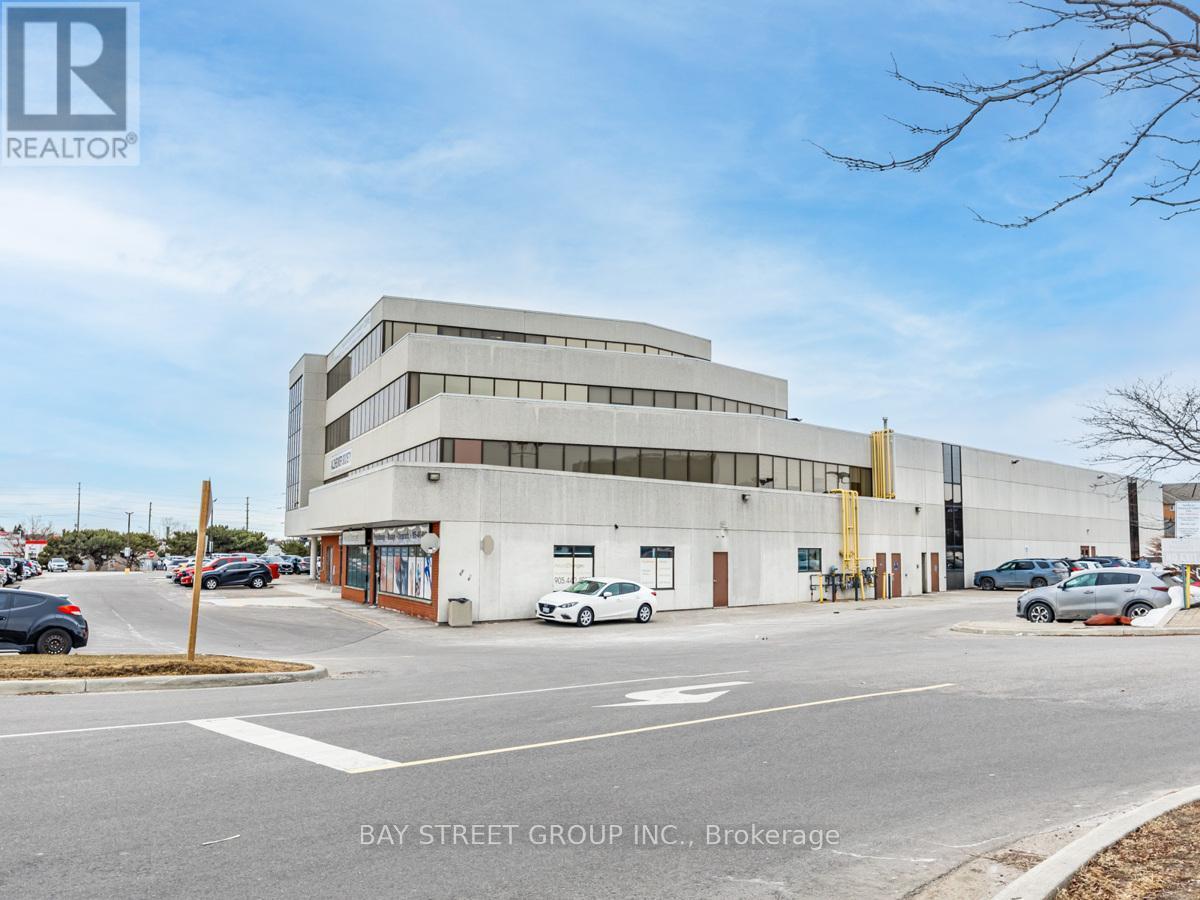 1600 Stellar Drive, Whitby, ON