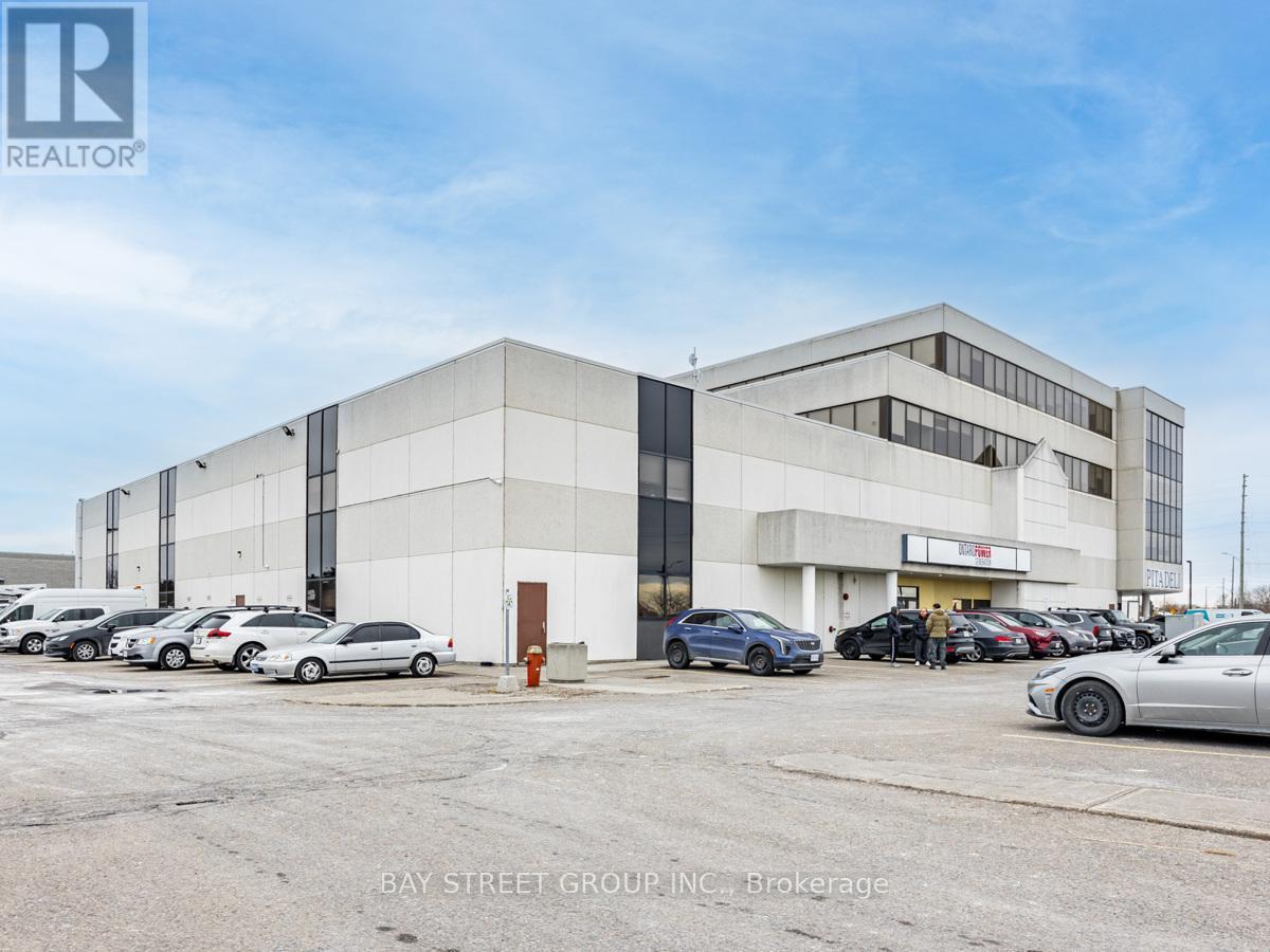 1600 Stellar Drive, Whitby, ON