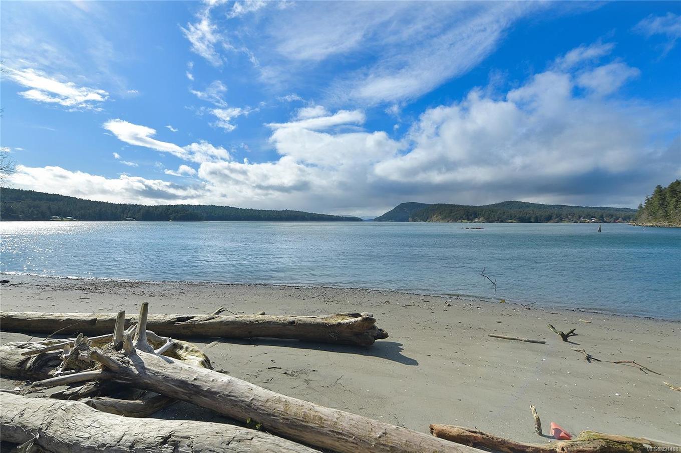 348 Georgina Point Rd, Mayne Island, BC