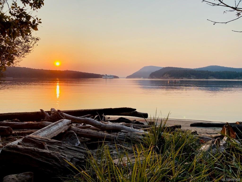 348 Georgina Point Rd, Mayne Island, BC