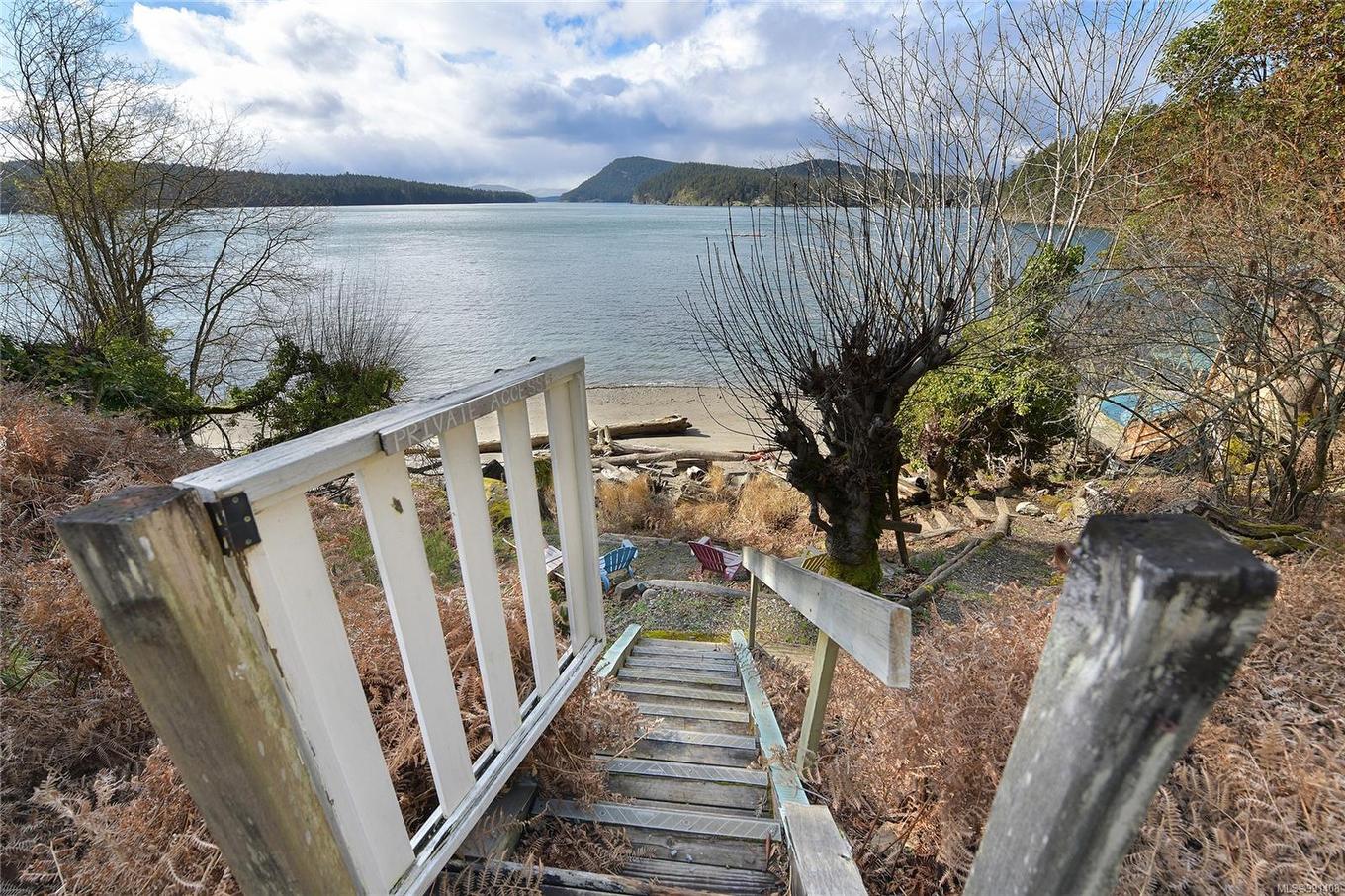 348 Georgina Point Rd, Mayne Island, BC