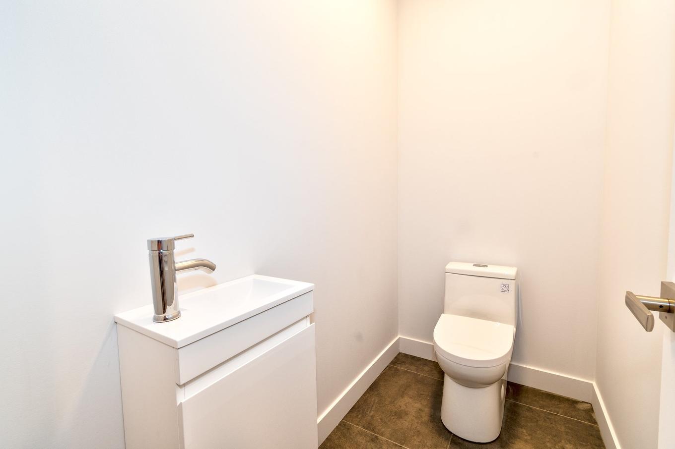Salle d'eau - 8730 Rue De Touraine, Sorel-Tracy, QC - Indoor Photo Showing Bathroom