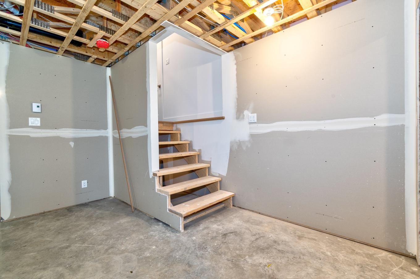 Salle familiale - 8730 Rue De Touraine, Sorel-Tracy, QC - Indoor Photo Showing Basement